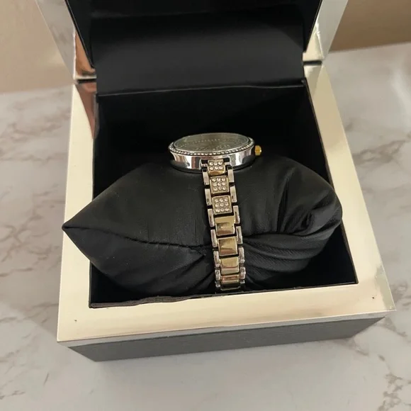 Bebe Watch - Picture 2 of 3